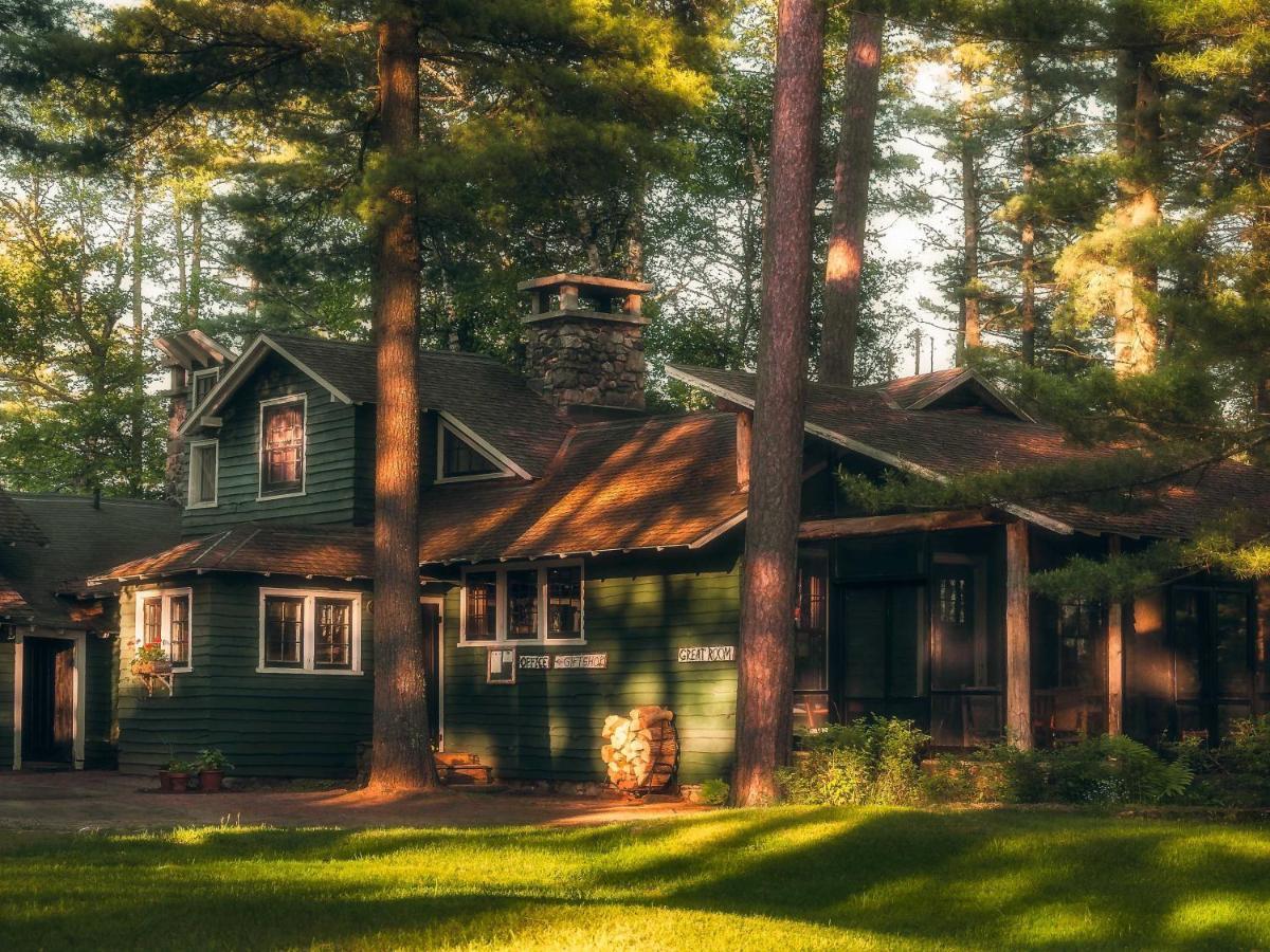 White Pine Camp Ξενοδοχείο Paul Smiths Εξωτερικό φωτογραφία